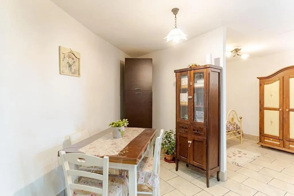 La Perla Del Vesuvio Apartment Naples Italy